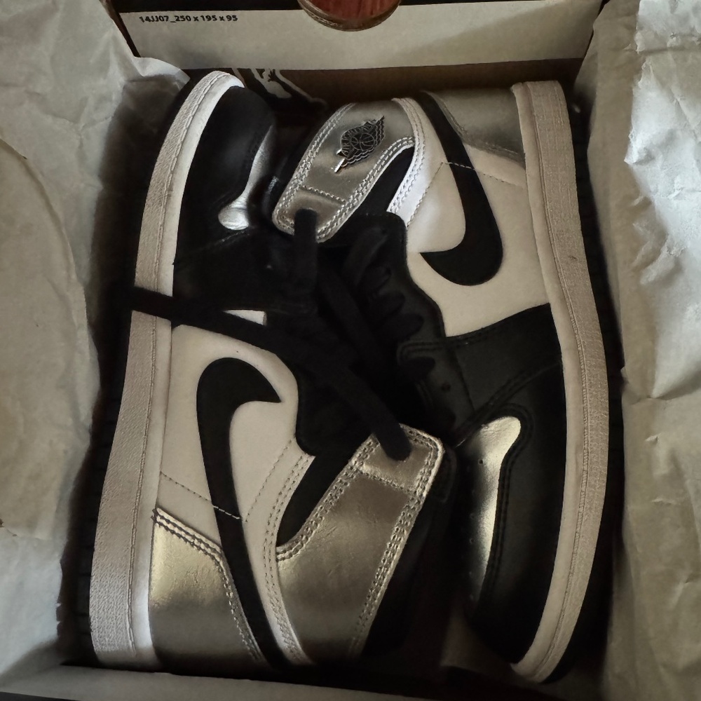 Silver Toes Jordan 1